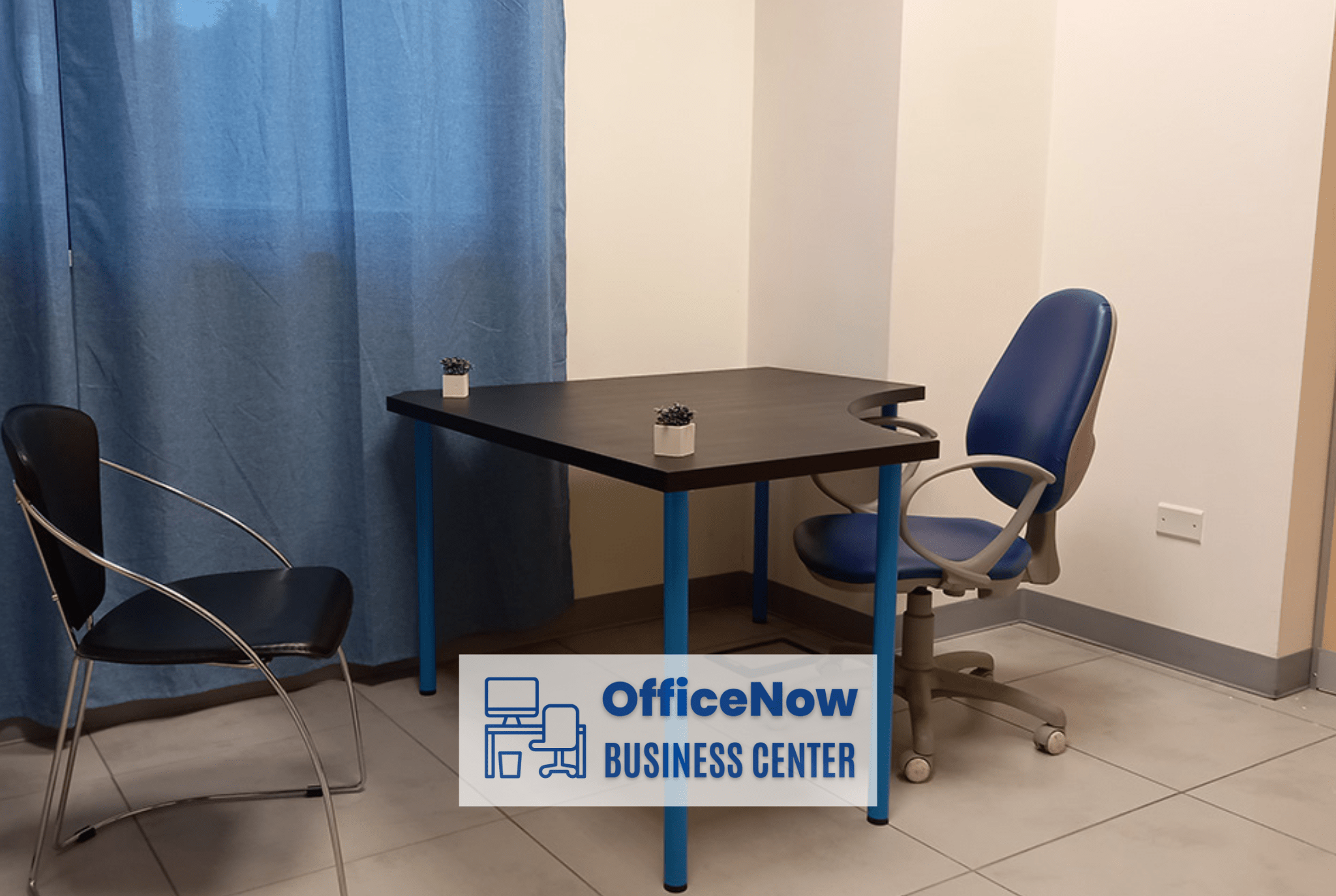 OfficeNow, office for rent in Gallarate, job4 furnished office guests