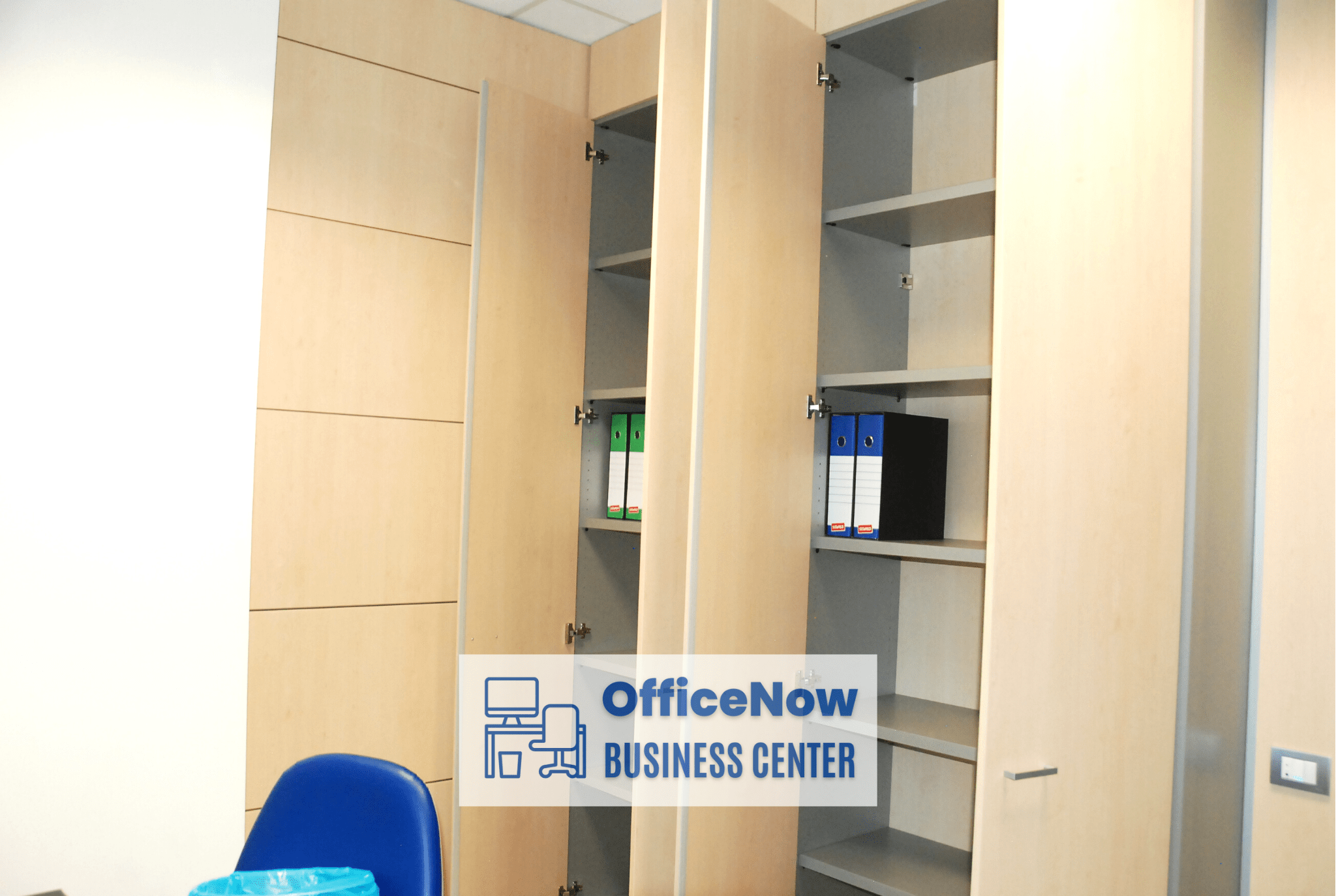 OfficeNow, office for rent in Gallarate, job4 furnished office guests for freelancers