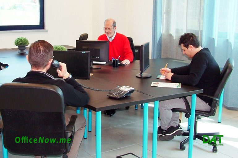 Furnished Offices, Office Rental, OfficeNow, business center, Malpensa, Cairate, Varese, Gallarate, Busto Arsizio. The offices are already furnished, with desks, chairs, drawers, wall doors for archives.